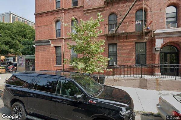 LAURA B THOMAS HOUSES
