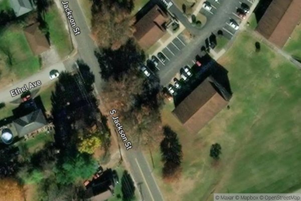 Photo of LINCOLN MANOR APTS