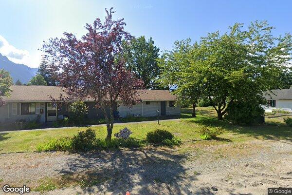 WHITEHORSE APARTMENTS
