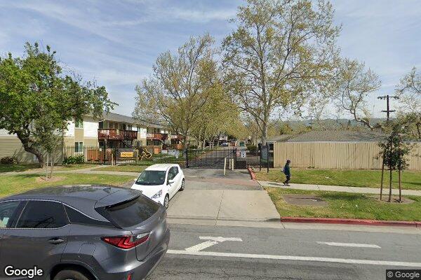 LION VILLAS APTS