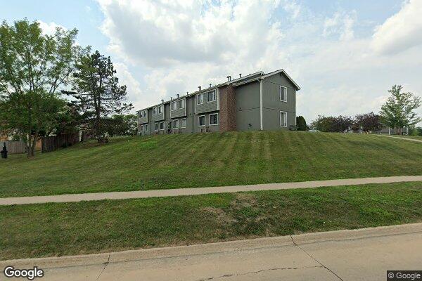 ASHTON SQUARE APTS