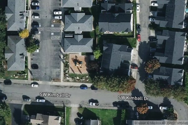 MADRONA MANOR (OAK HARBOR)