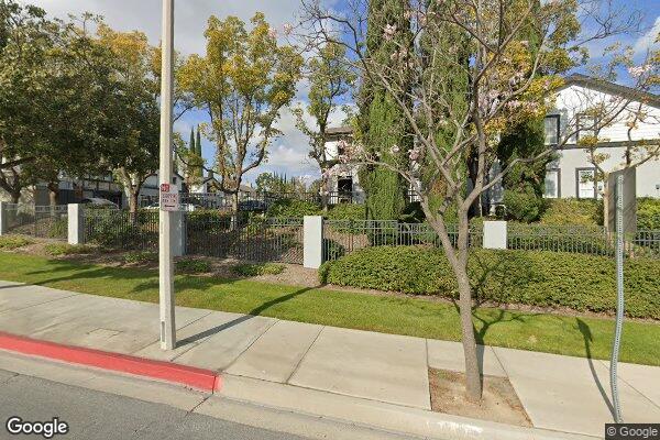 LA MIRADA SENIOR APTS