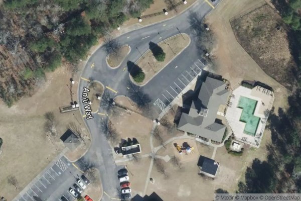 Photo of WOODLAKE CLUB APARTMENTS