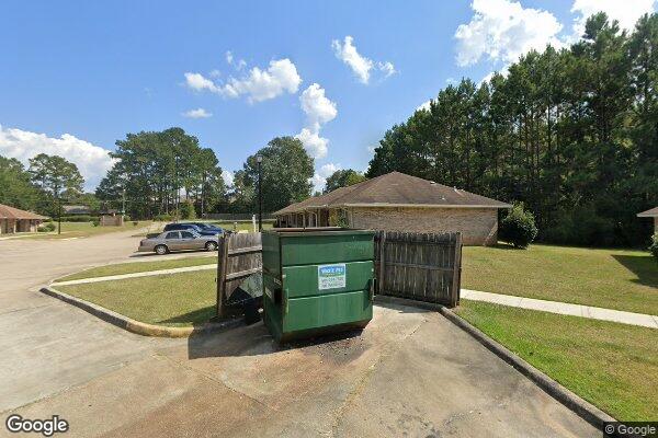 Photo of WOODCHASE APT SUN BELT MGMT CO