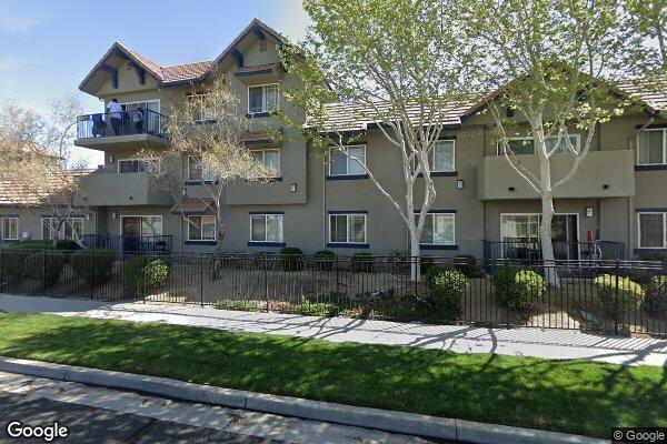 LAUREL CREST APTS