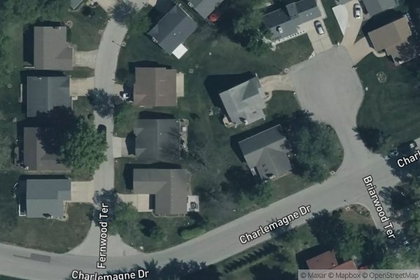Photo of 703 FERNWOOD TER