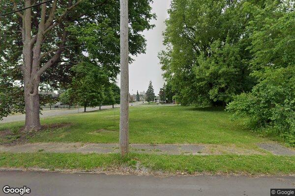 217 W 7TH AVE