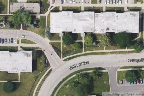 Photo of COLLEGE PARK APTS