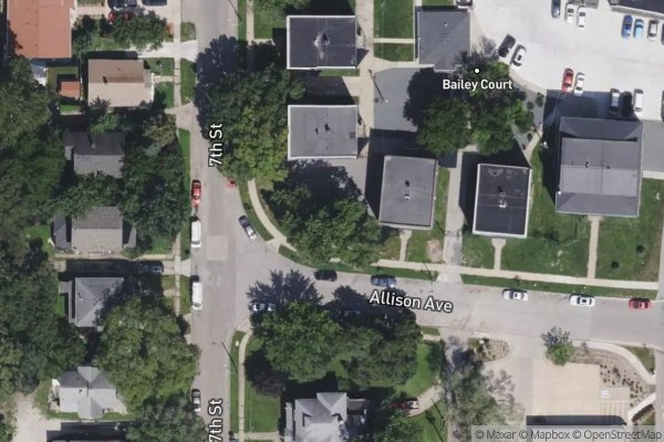 6TH & HICKMAN APTS