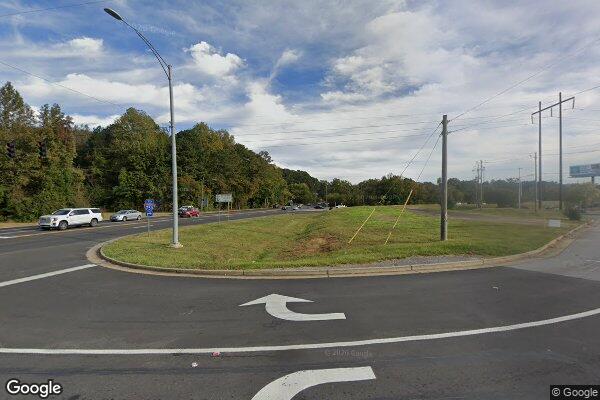 Photo of FOREST RIVER APTS