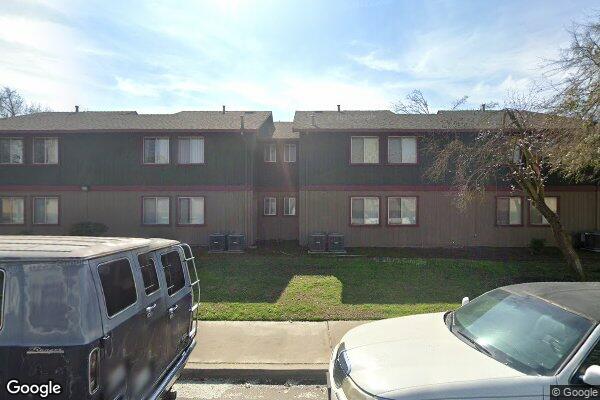 Photo of HUNTLEE HOUSE APTS