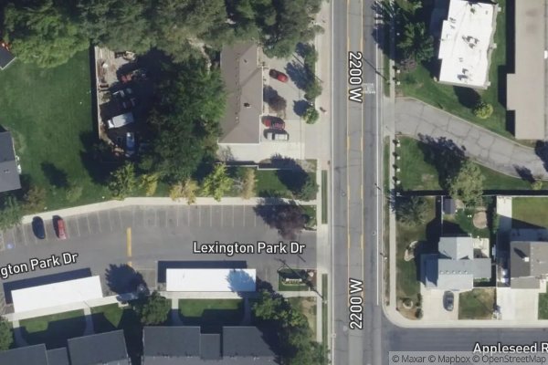 Photo of LEXINGTON PARK APTS.