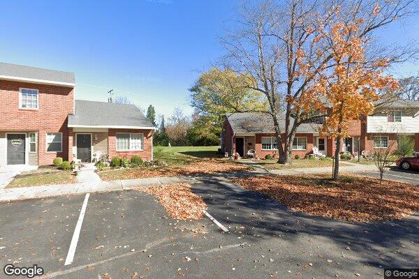 Photo of LAKEVIEW APTS