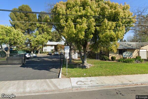 RIVERVIEW GARDEN APARTMENTS