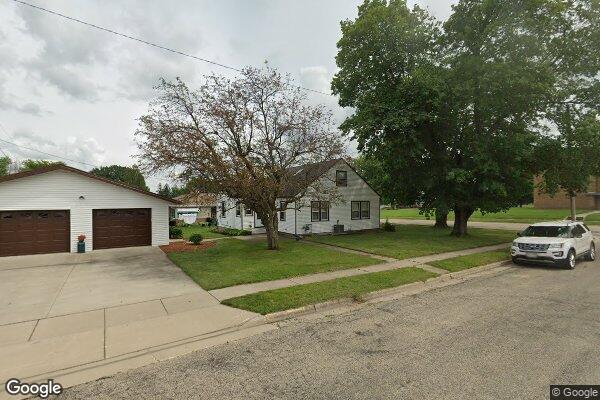 Photo of UNION ST APTS.