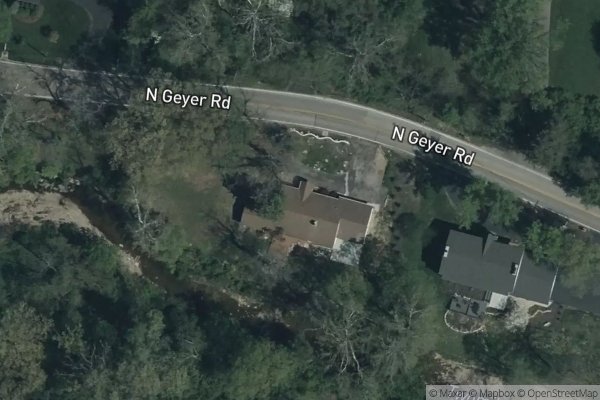Photo of 2013 N GEYER RD