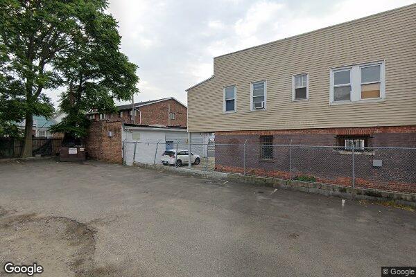 Photo of 2450 MAIN ST