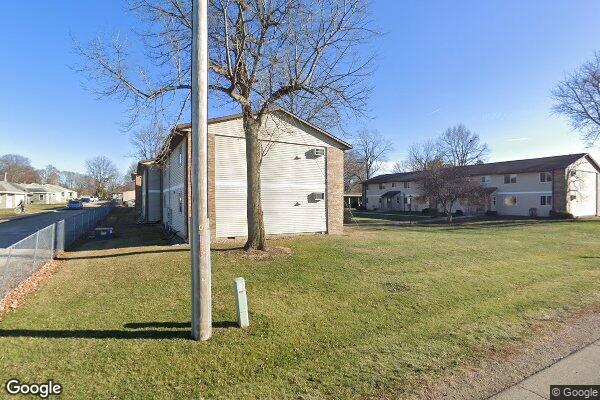 Photo of PARKWAY APTS