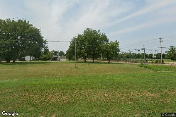 Photo of VILLAGE GREEN APTS