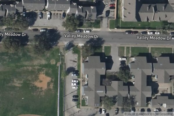 CORNERSTONE CHASE APTS
