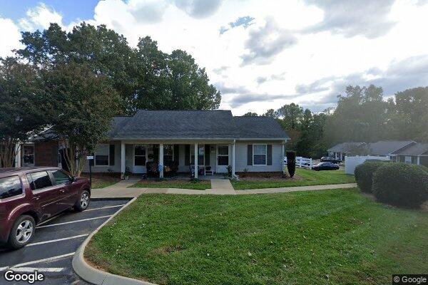 Photo of COLLINSWOOD APTS