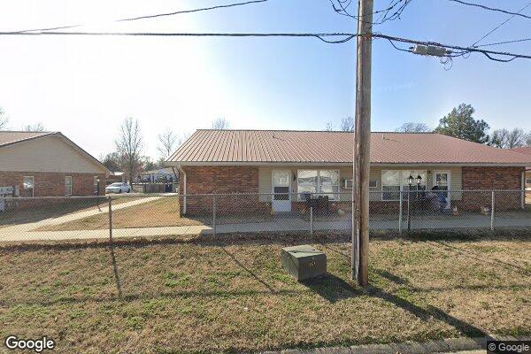 Photo of OLD OAKS APTS