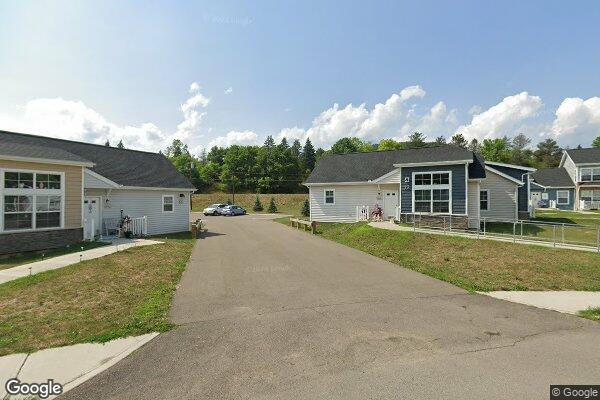 LAMPHEAR COURT TOWNHOMES