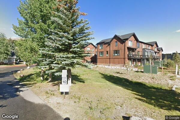 Photo of BLUE RIVER APTS