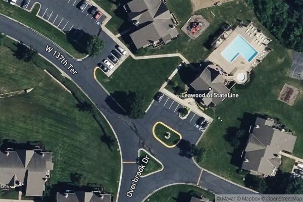 Photo of LEAWOOD PARK PLAZA APTS