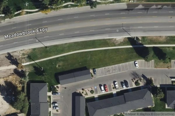 Photo of PARKWAY COMMONS