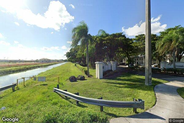 Photo of RIVERWALK I