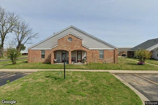 Photo of WALNUT SQUARE APTS
