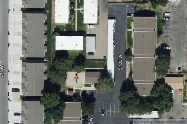Photo of KARA MANOR APTS.