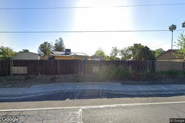 Photo of LARCHMONT GARDENS APTS