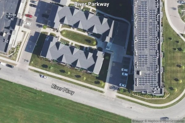 Photo of RIVER PARKWAY APARTMENTS AND TOWNHOMES PHASE II