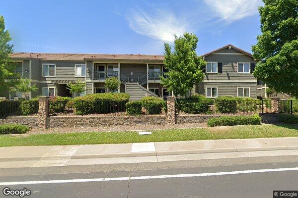 Photo of VINTAGE WILLOW CREEK SENIOR APTS