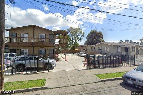 Photo of 2648 PARKER AVE