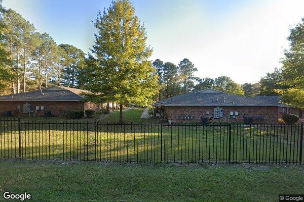 Photo of BRADFORD MANOR APTS