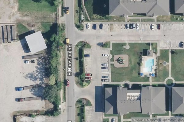 Photo of VILLAS AT COLT RUN