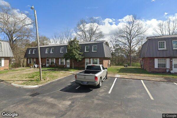 View of COURTYARD APTS.