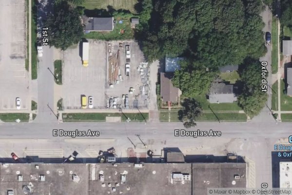 Photo of 112 E DOUGLAS AVE