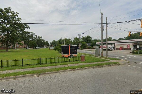 AHOSKIE HIGH SCHOOL APARTMENTS