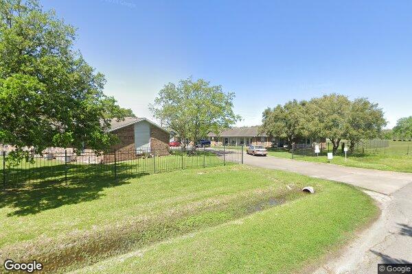 Photo of GOLDEN MANOR APTS