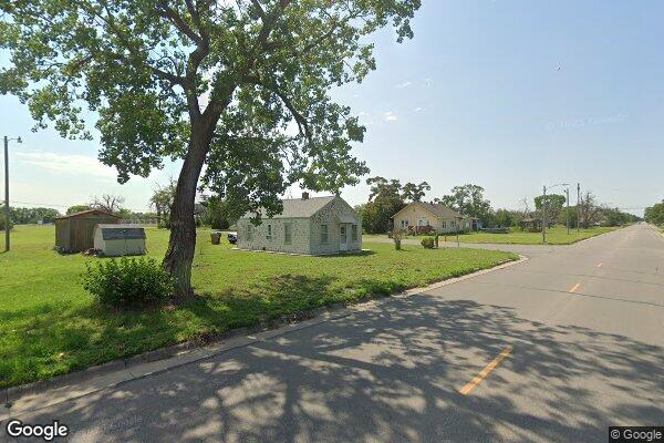 THE LINK OF HUTCHINSON — Income-based apartments (LIHTC tax credit · 60% AMGI AMI) in Hutchinson, Kansas
