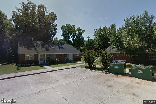 Photo of MELROSE MANOR APTS