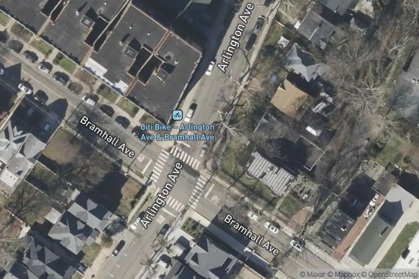 Photo of BRAMHALL AVENUE APARTMENTS