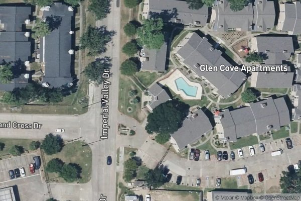 Photo of WOODS OF NORTH PARK APTS