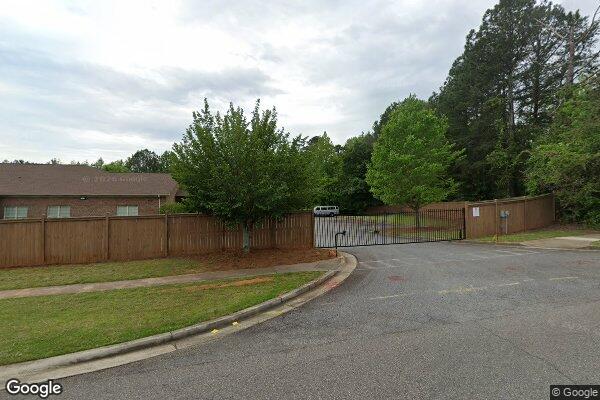Photo of HIGHLAND MANOR APARTMENTS