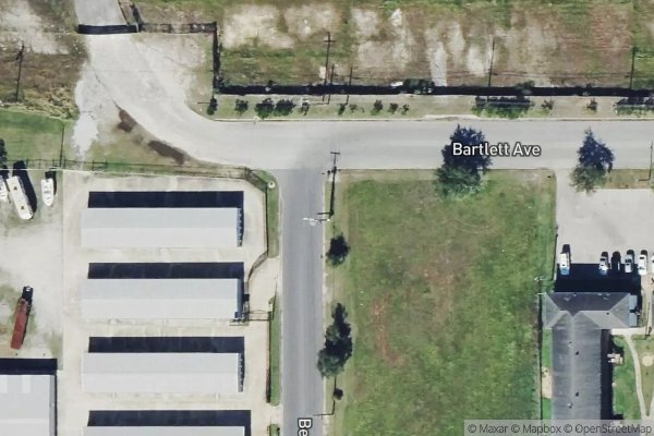 Photo of BARTLETT BAYOU APTS